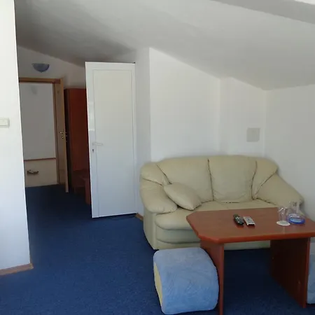 Hotel Poseidon Family 3*